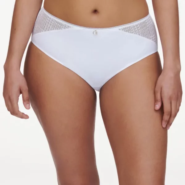 Culotte Chantelle Intrigue blanc – Dentelle graphique et confort invisible
