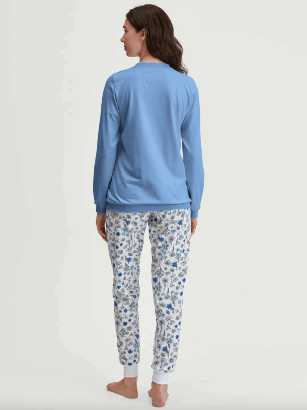 Pyjama avec bords élastiques Calida Flower Nights en coloris Riviera Blue – Image 3