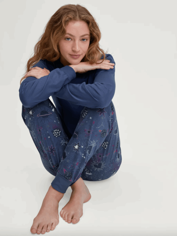 Pyjama avec bords élastiques Calida Mystic Nights en coloris Cobalt Blue – Image 6